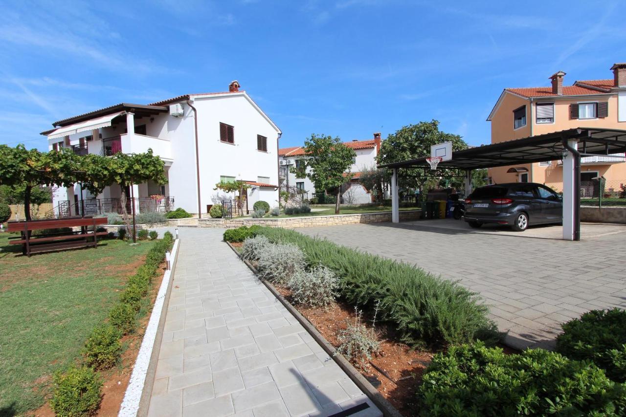 Apartment Mirela