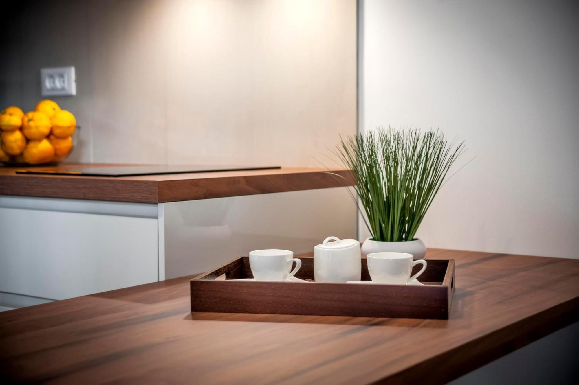 Apartment Mirela *