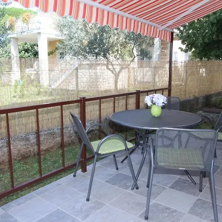 Apartments Mirela Rovinj Exterior photo
