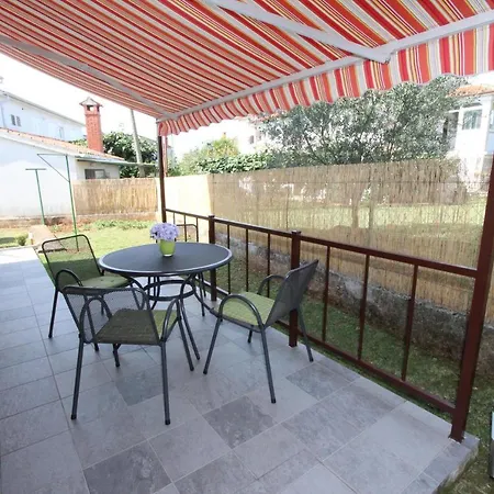 Apartments Mirela Rovinj Exterior photo